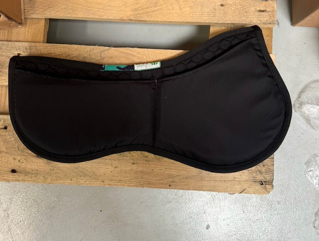 Nuumed 2 Pocket Pad/Numnah (L15)